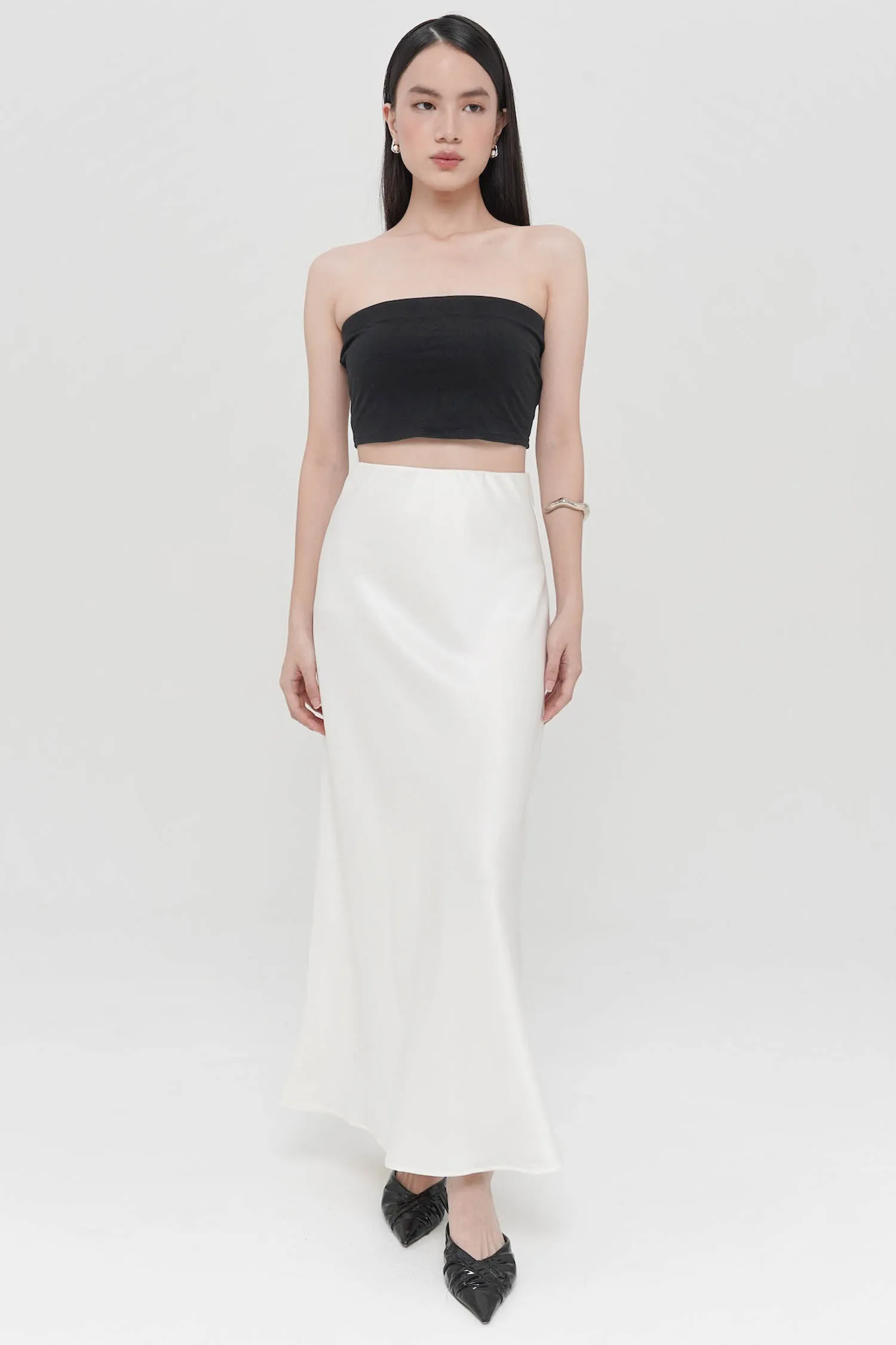 Betsy Satin Maxi Skirt In Broken White