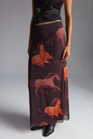 Beulah woman maxi length slim fit waist tulle batik patterned skirt with patterned patterned