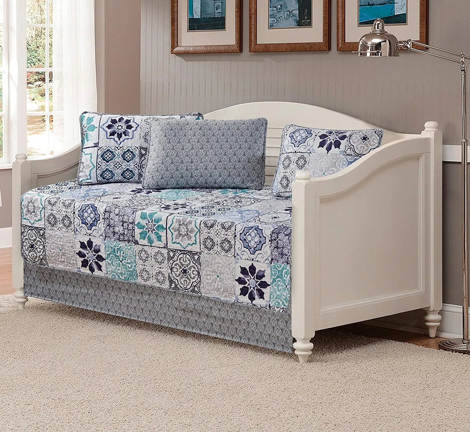 Day Bed Cover Modern Reversible 5 Pcs Set
