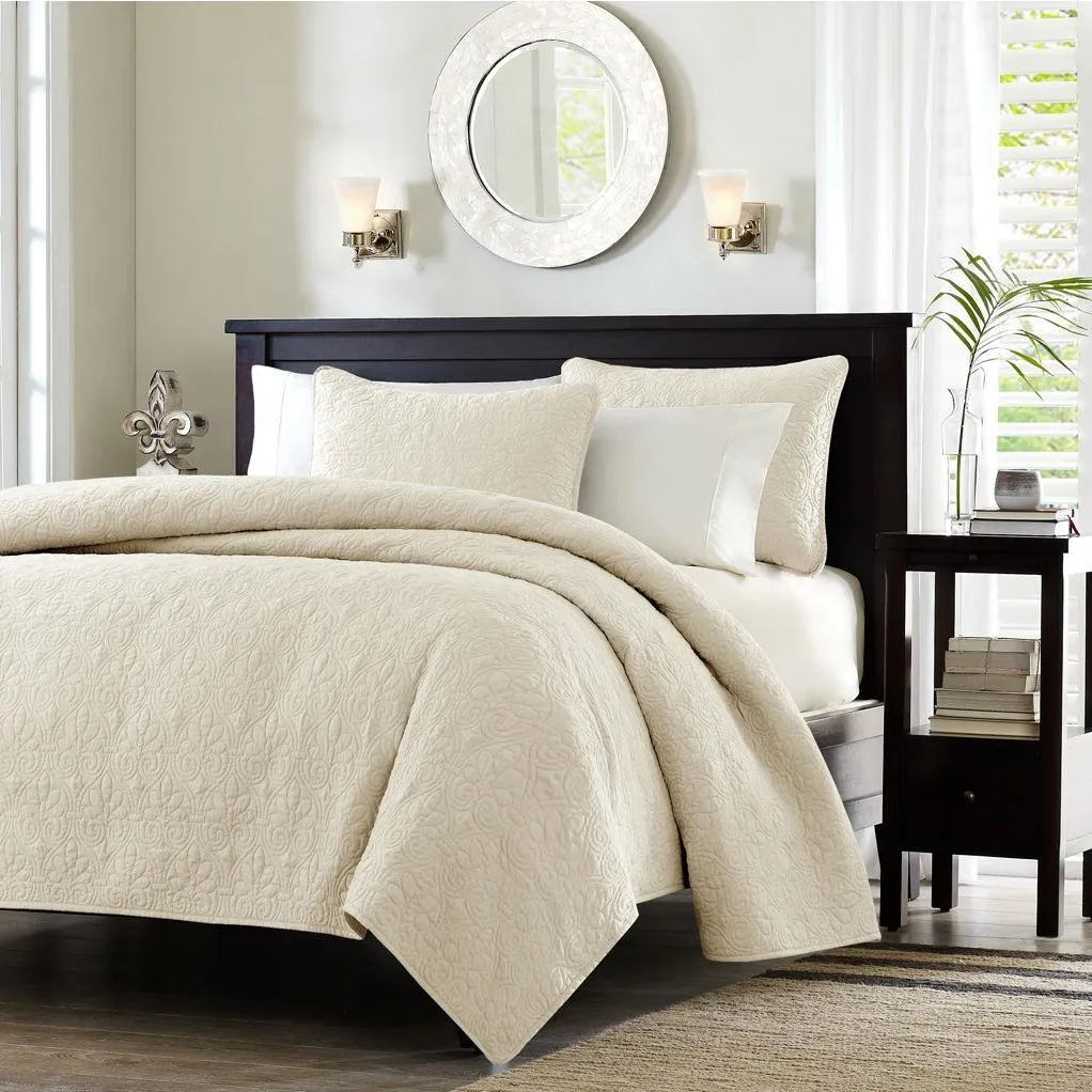 Full - Queen Ivory Beige Quilted Coverlet Quilt Set with 2 Shams