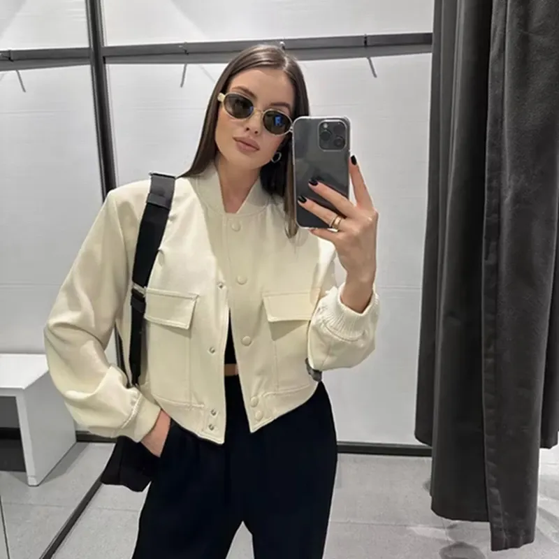Ivyshape | Casual Bomber Jacket In Short Form
