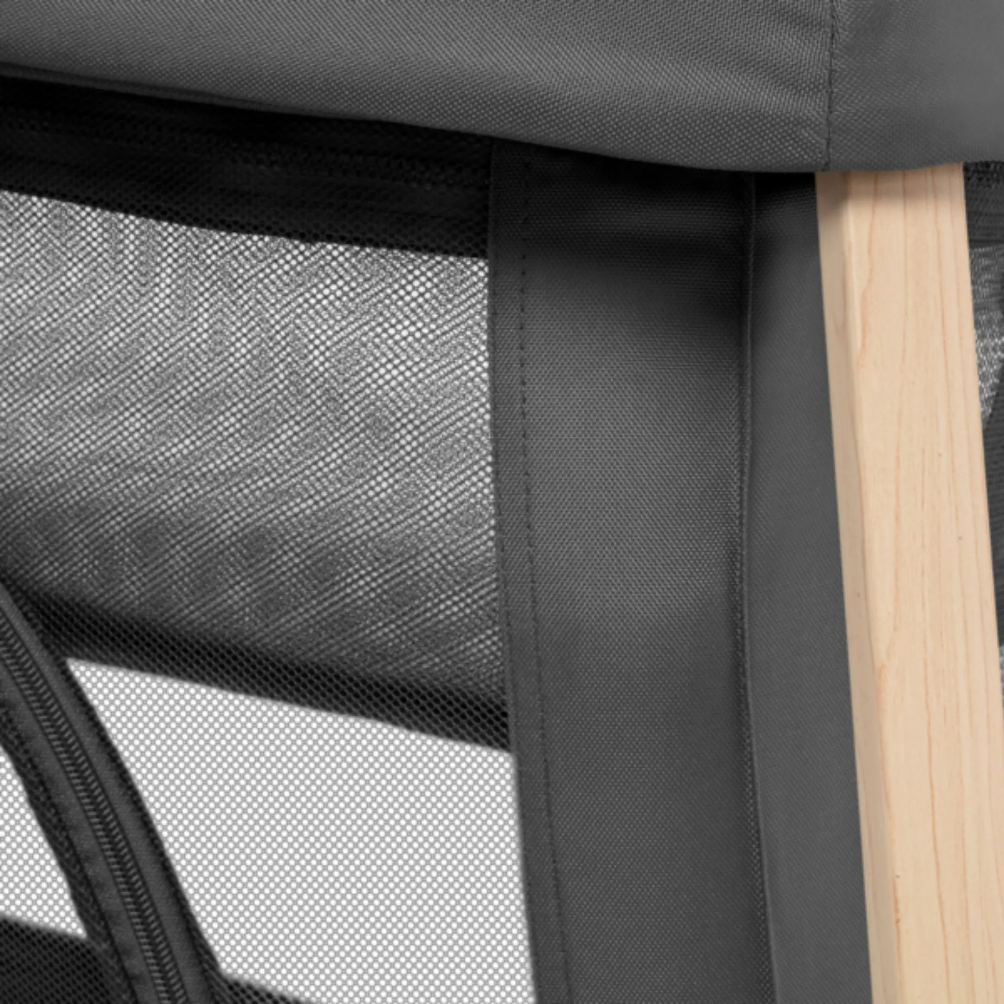 Maxi Cosi Calao Light Beyond Travel Cot Graphite
