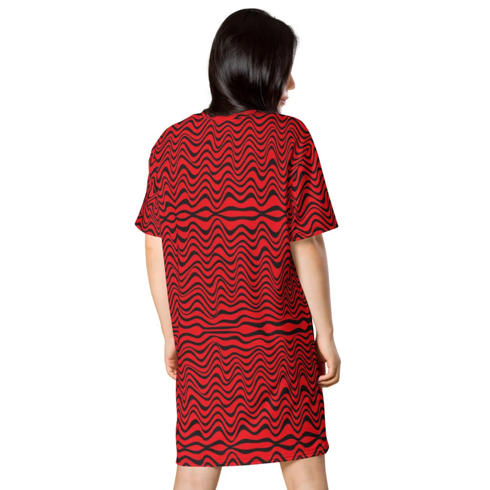 Red Black Wavy T-Shirt Dress, Abstract Waves Women's Short Sleeves Designer Dress-Made in USA/EU