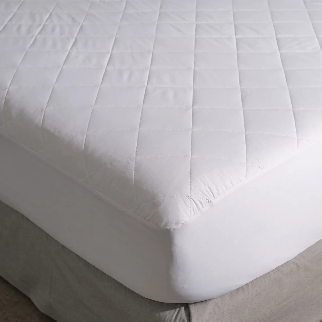 Robinsons Mattress Protector Cooling Anti-Bacterial Cotton Hotel Collection