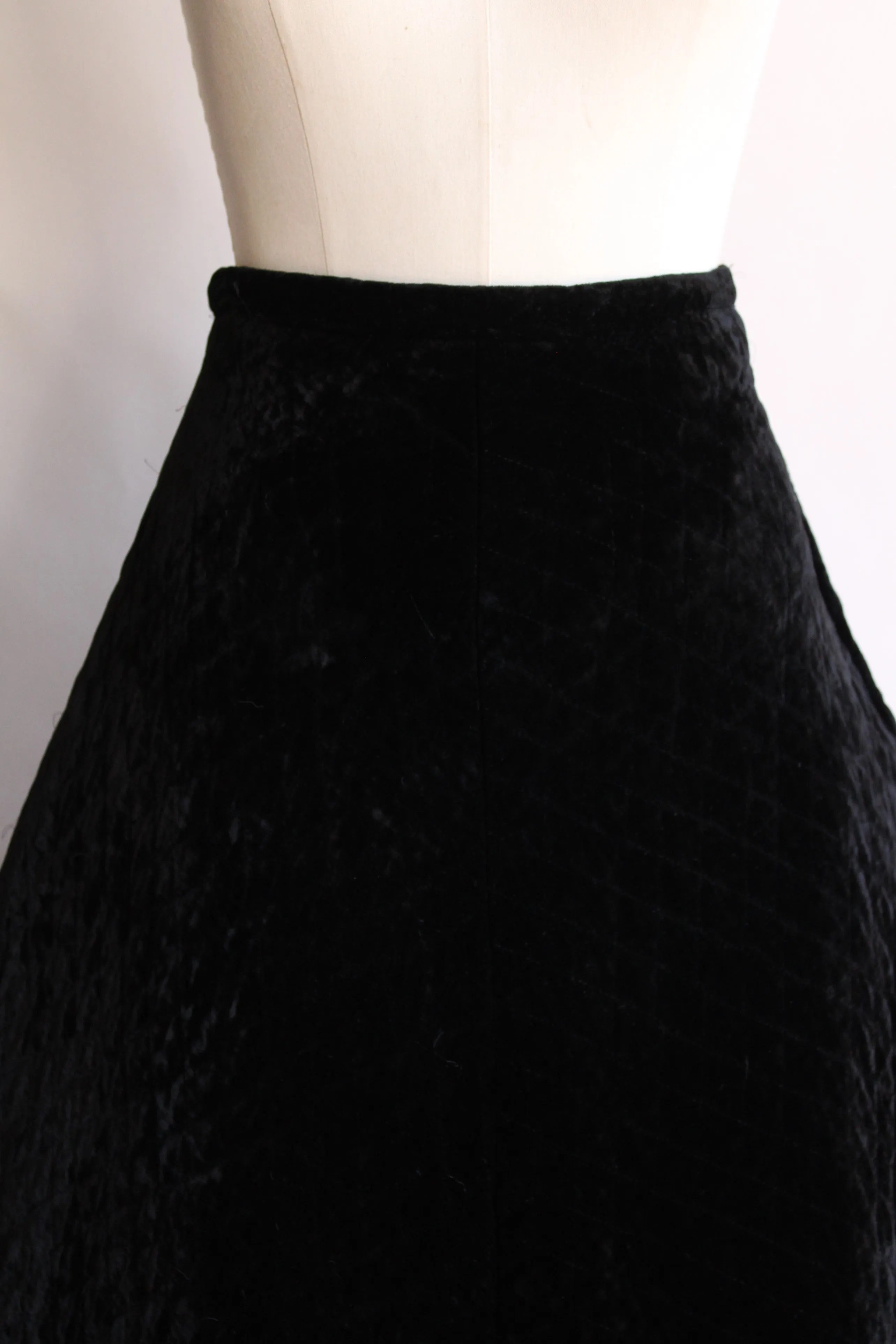 Vintage 1950s 1960s Black Velvet Quilted Skirt