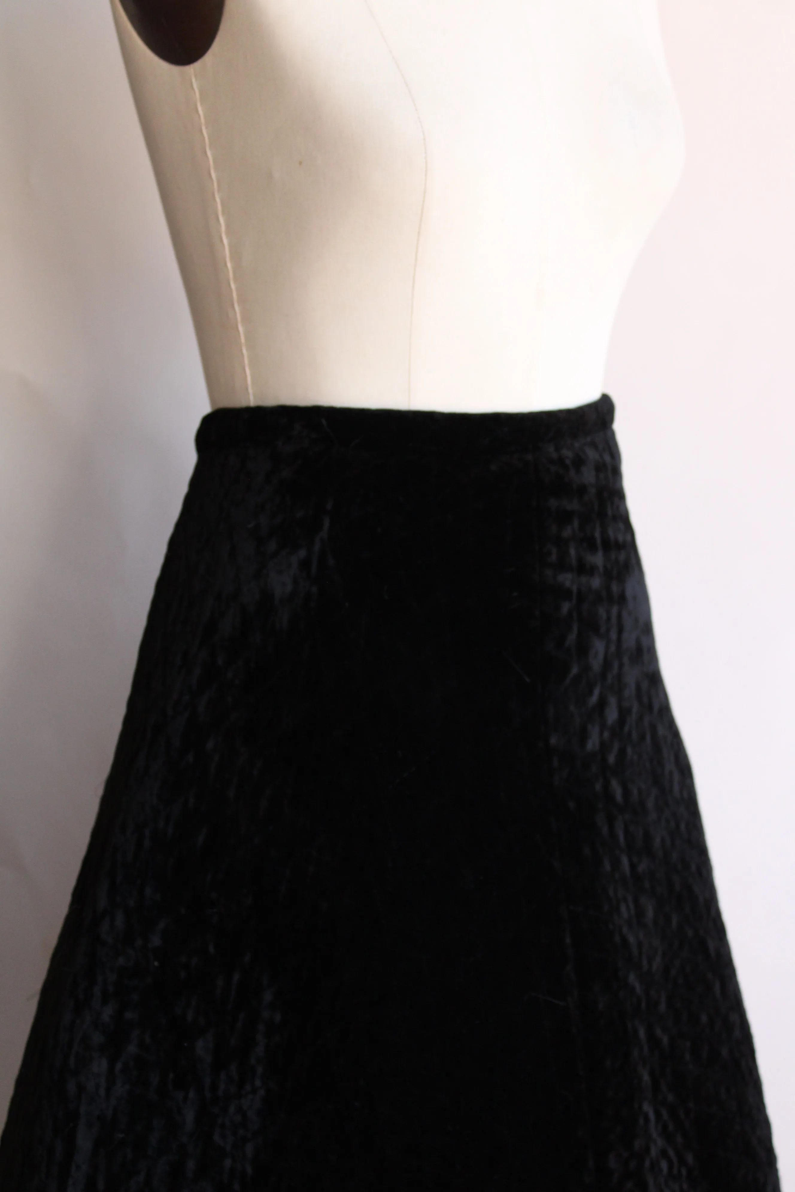 Vintage 1950s 1960s Black Velvet Quilted Skirt