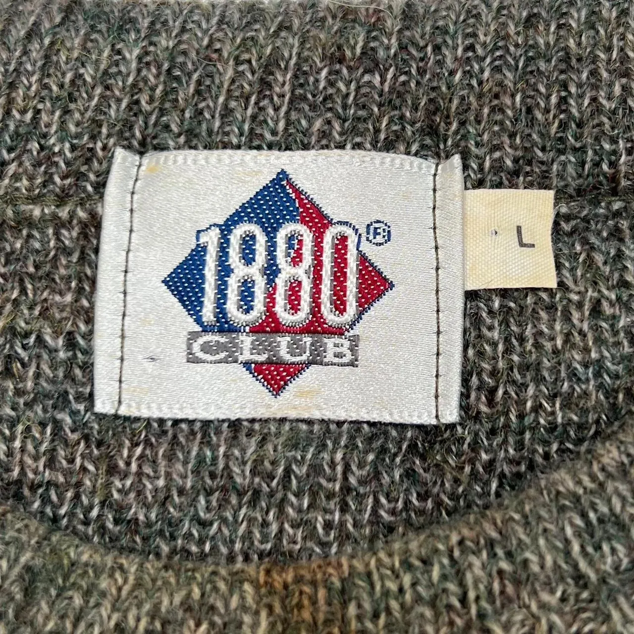 Vintage 90’s 1880 CLUB Patterned Acrylic Wool Knit Crewneck Sweater Jumper