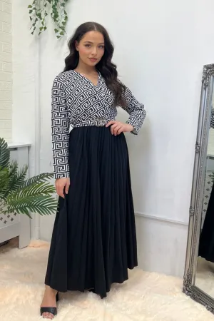 WHITE GREEK KEY PATTERN PLEATED SKIRT MAXI DRESS